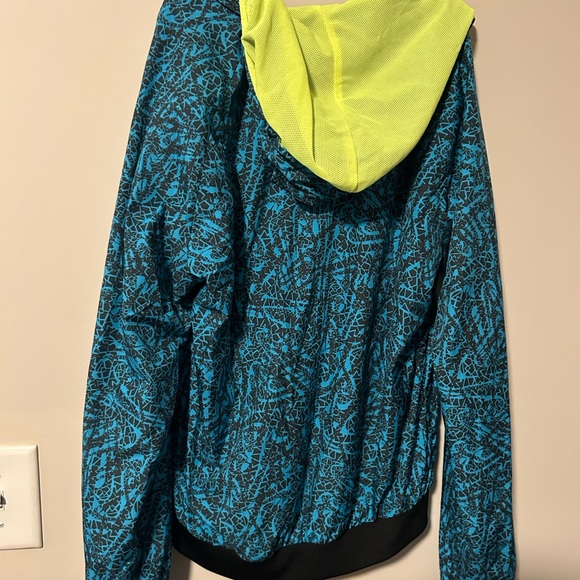 Nike Windbreaker - Picture 3 of 4